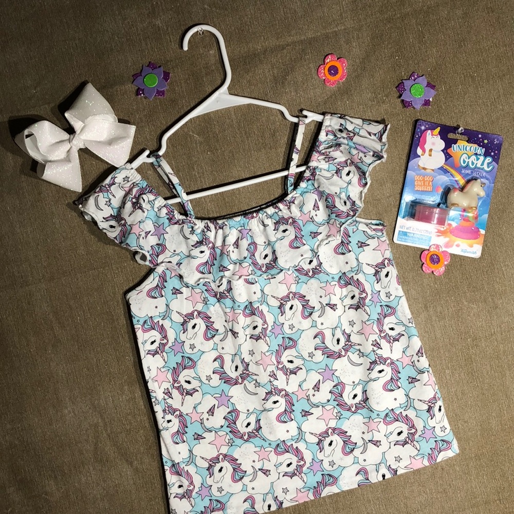 4/$20 ✅ Unicorn 🦄 Top w/ FREE BOW!